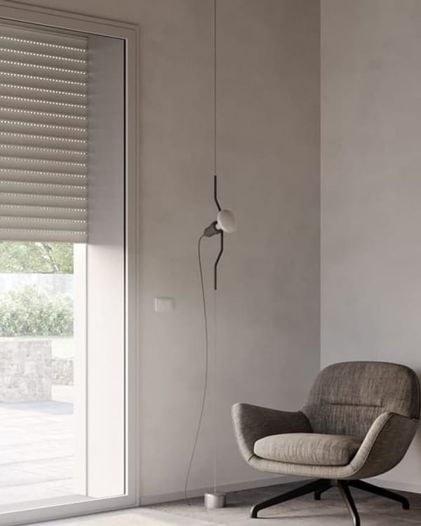 Tapparelle avvolgibili in PVC viste dall’interno di un soggiorno